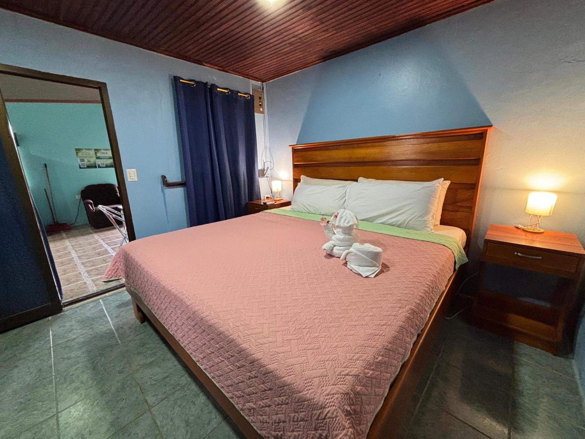 Pura Vida Aparment - Downtown La Fortuna Exterior photo